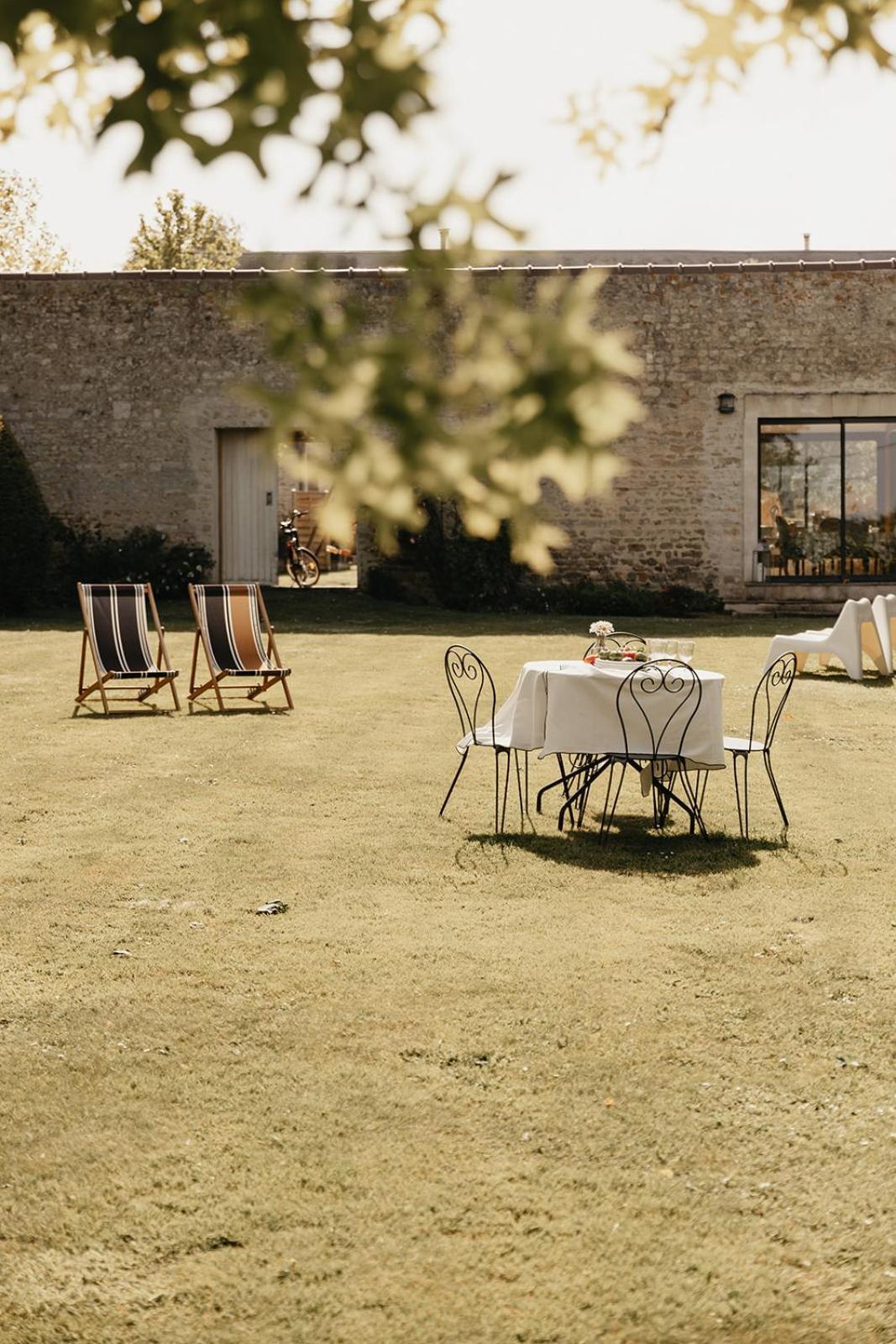 Le Clos Poulain Petits Gites De Charme Et Chambres D'Hotes Familiales Au Calme Proche Bayeux Et Des Plages Nonant 외부 사진